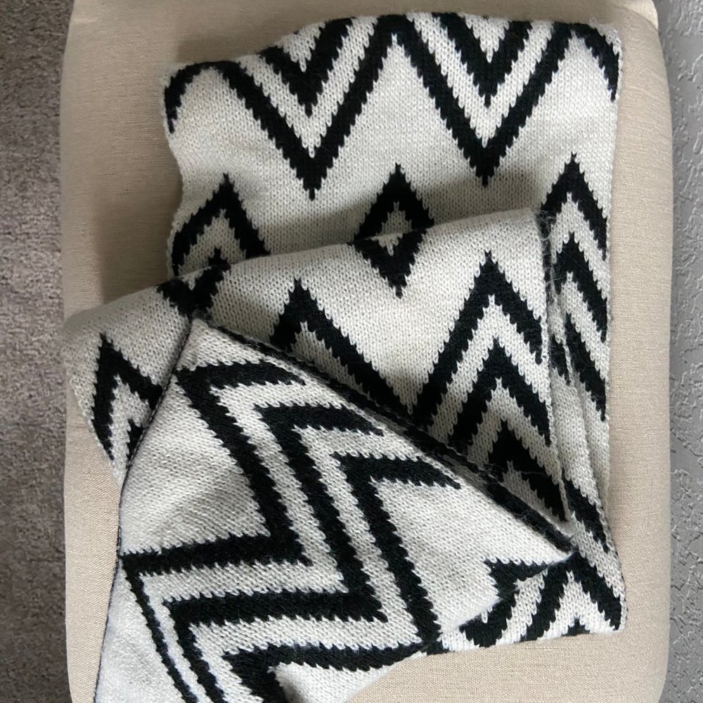 Reversible Infinity Scarf - Picture 5 of 5